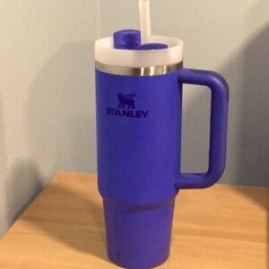 blue 30oz stanley cup